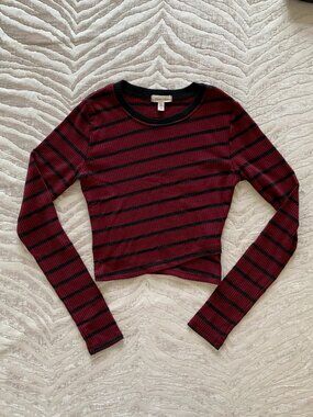 silence + noise Rib Knit Burgundy Black Stripe Cropped Tee Shirt & Burgundy Crop